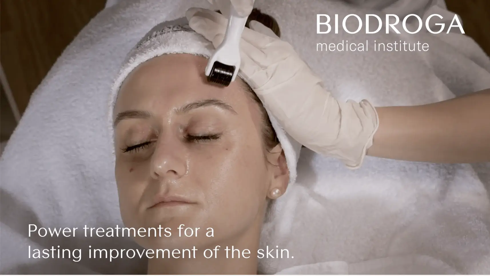 ORAJA_beauty_&_wellness_Power_treatments_microneedling_en_fruitzuren_Biodroga_medical